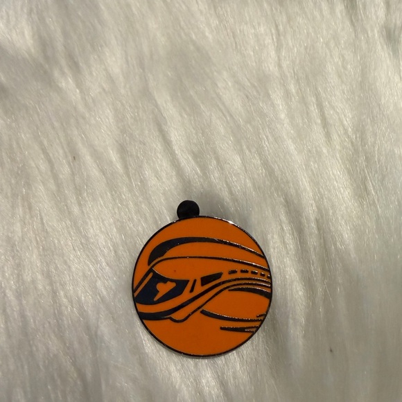 💙3/$20 DISNEY monorail trading Pin - Picture 1 of 3